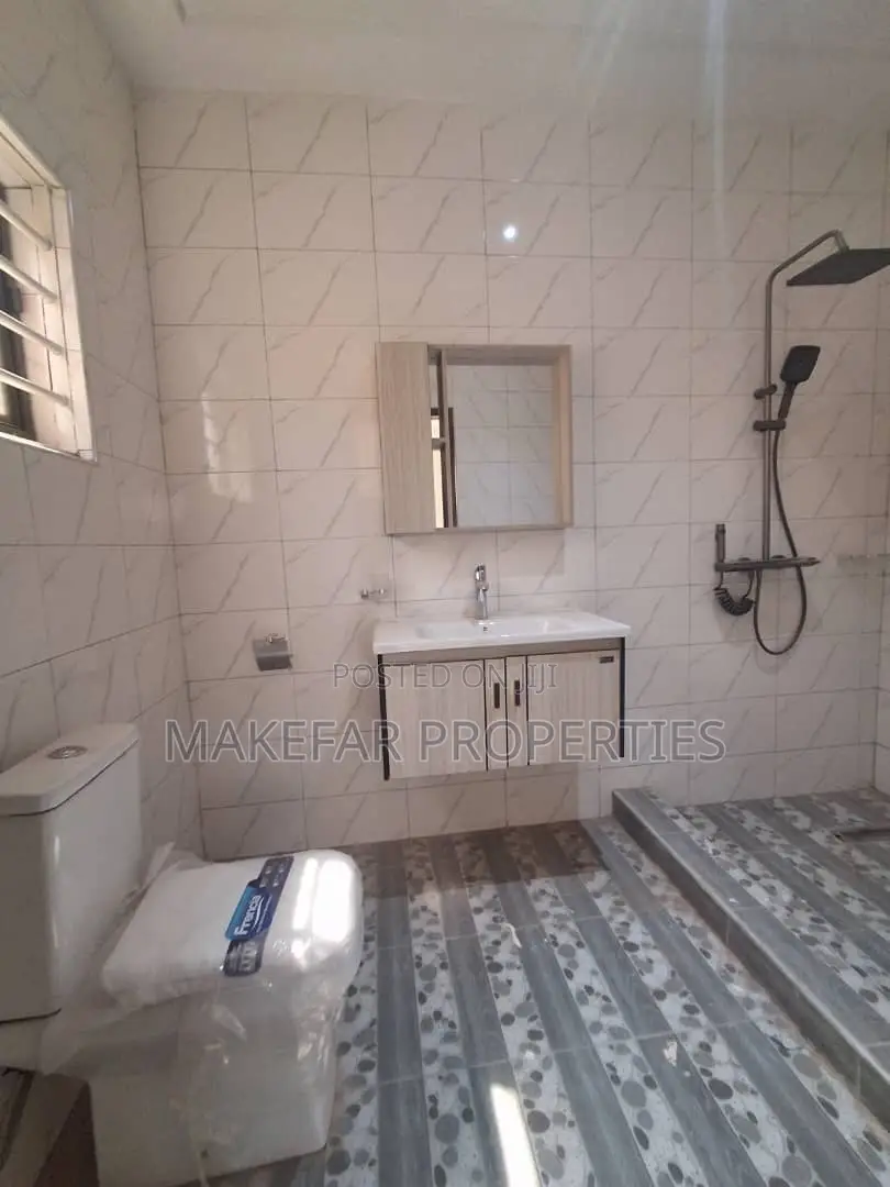 3bdrm House in Kasoa for sale