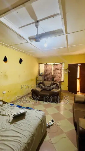 1bdrm Apartment in Madina for rent