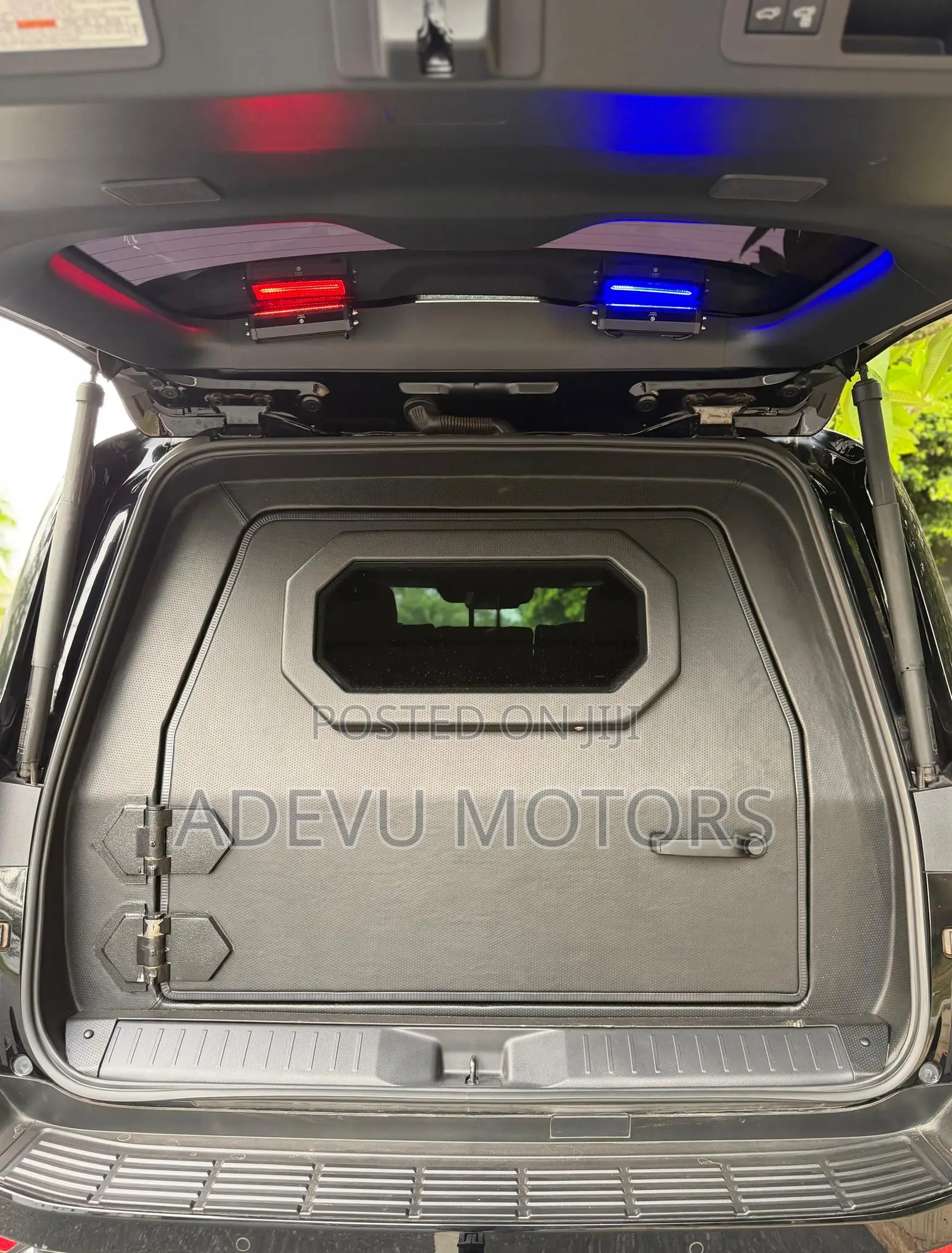 Toyota Land Cruiser LC300 2025 Black