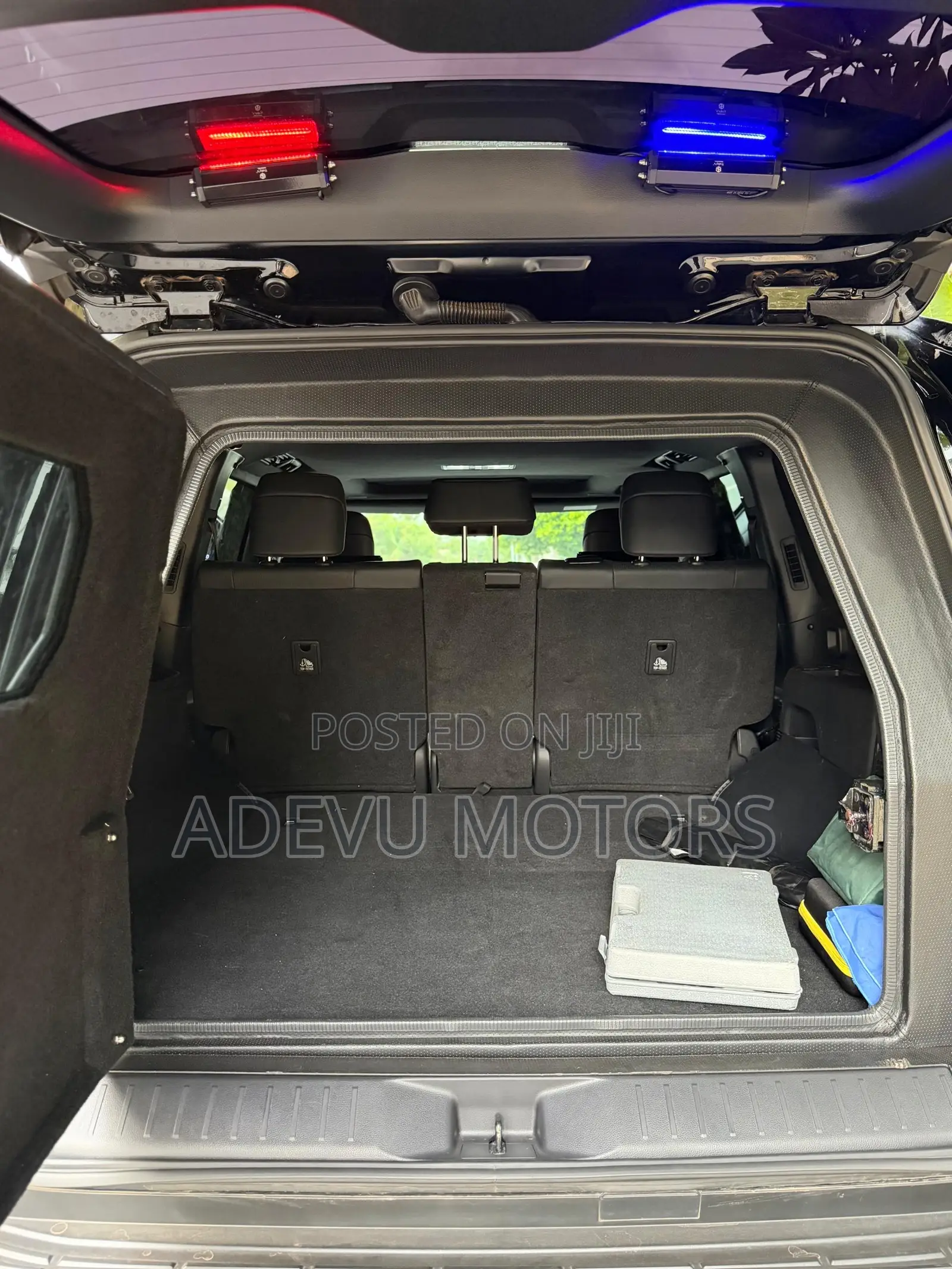 Toyota Land Cruiser LC300 2025 Black