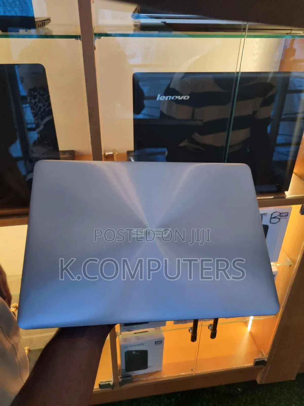 Laptop Asus ZenBook UX310UQ 8GB Intel Core i5 SSD 256GB