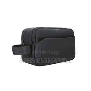 Green Lion Urban Travel Pouch