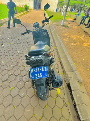 Yamaha 2017 Brown
