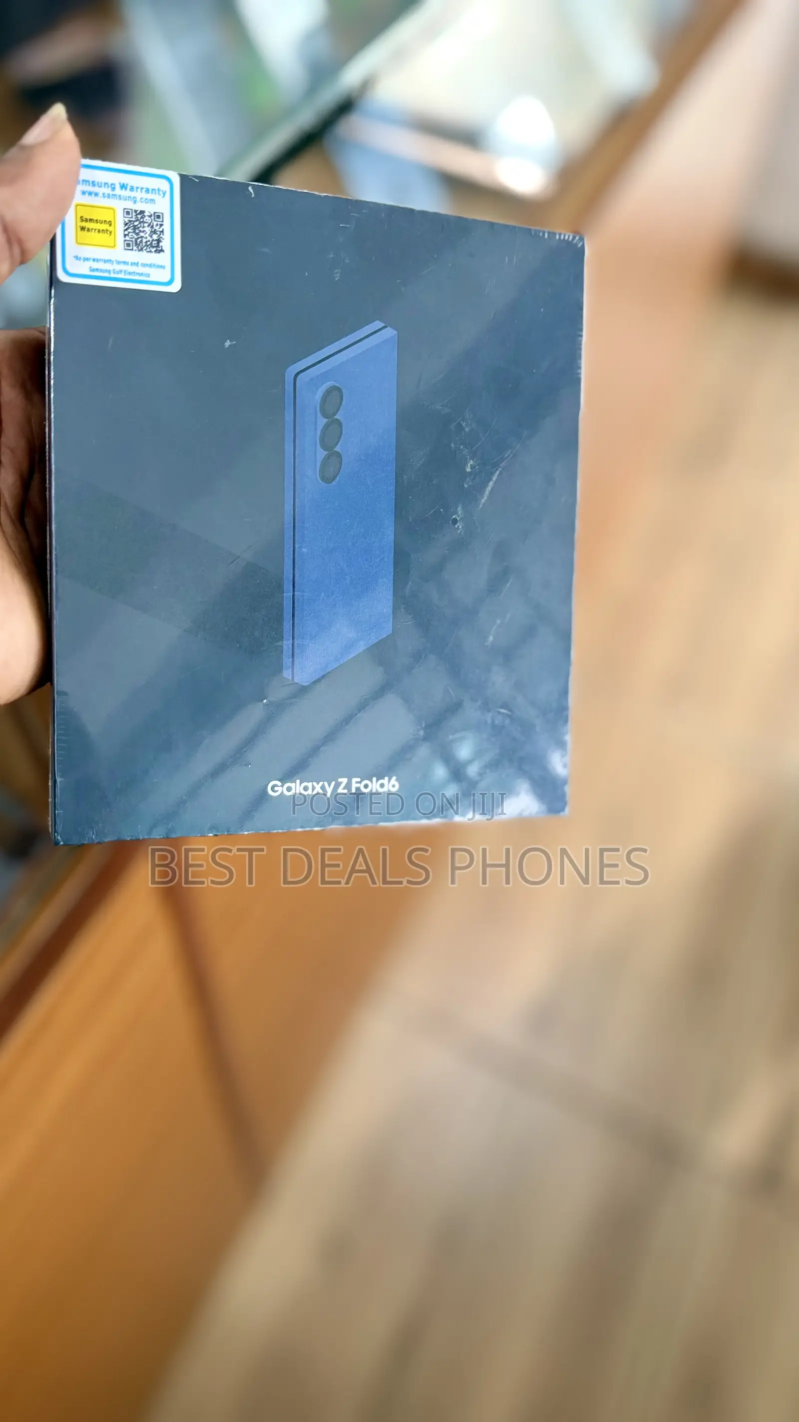 New Samsung Galaxy Z Fold6 256 GB Gold