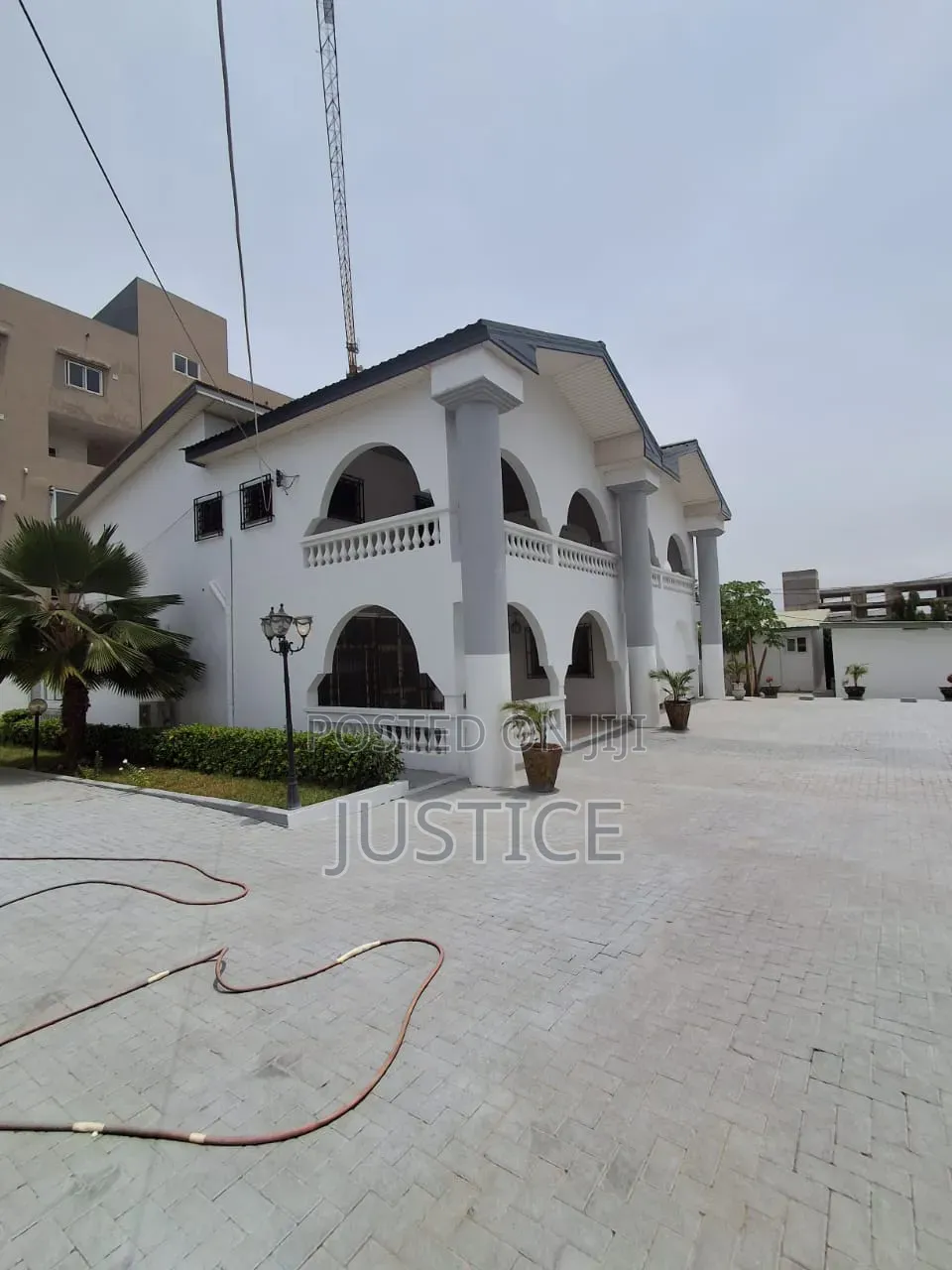 5bdrm House in Labone, Celsbridge Area for rent
