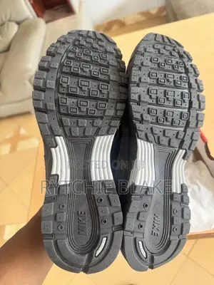 Nike P-6000