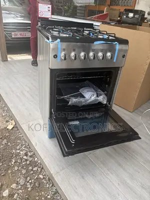 A High Cooking Performance 60/60 Newline Gas Stove Oven 4-Burner Ferre