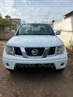 Nissan Navara 2014 White