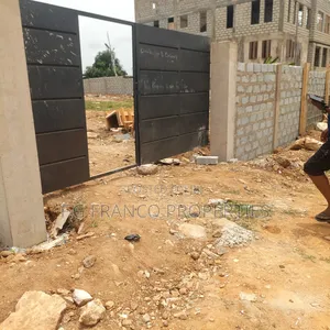 One End Helf Plots of Land for Sale at Ladadi