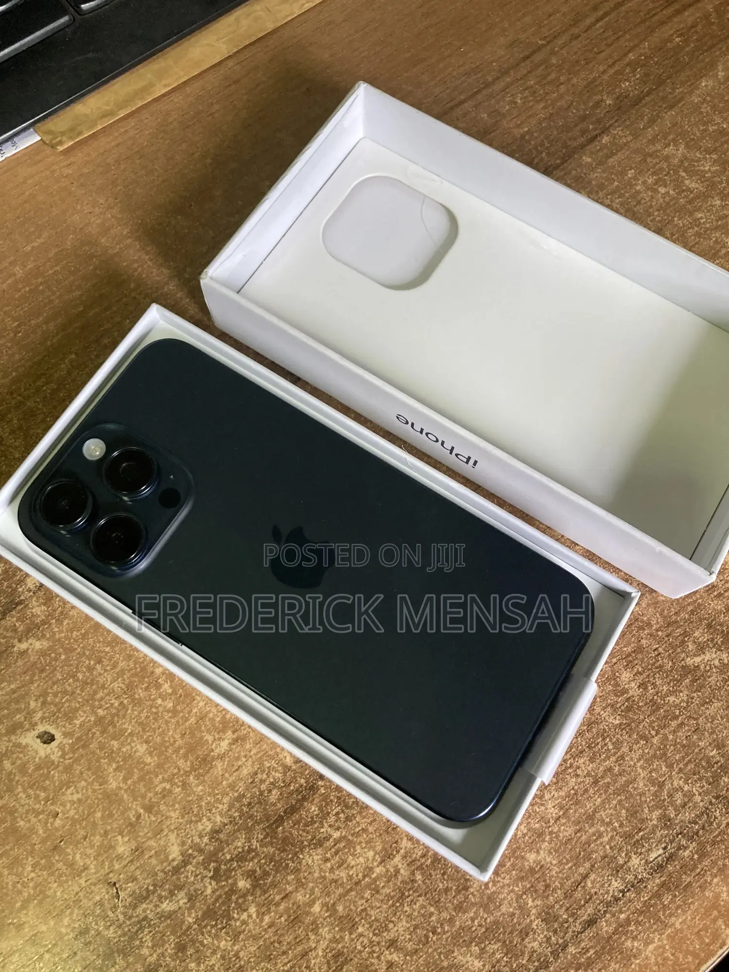 New Apple iPhone 15 Pro Max 256 GB Blue