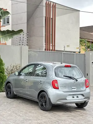 Nissan Micra 2015 Gray
