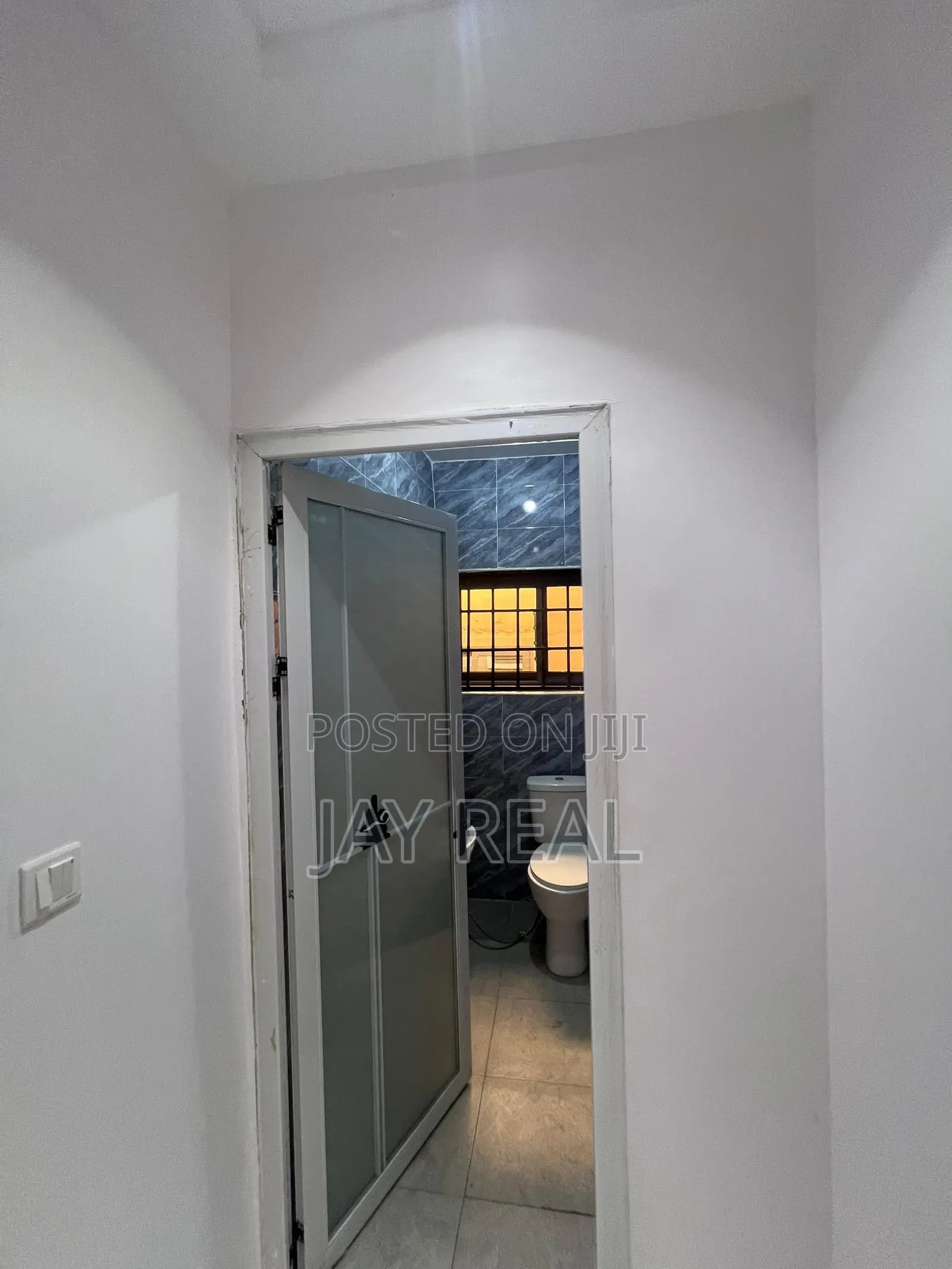 3bdrm Apartment in Jay Real Estate., Opeikuma for rent