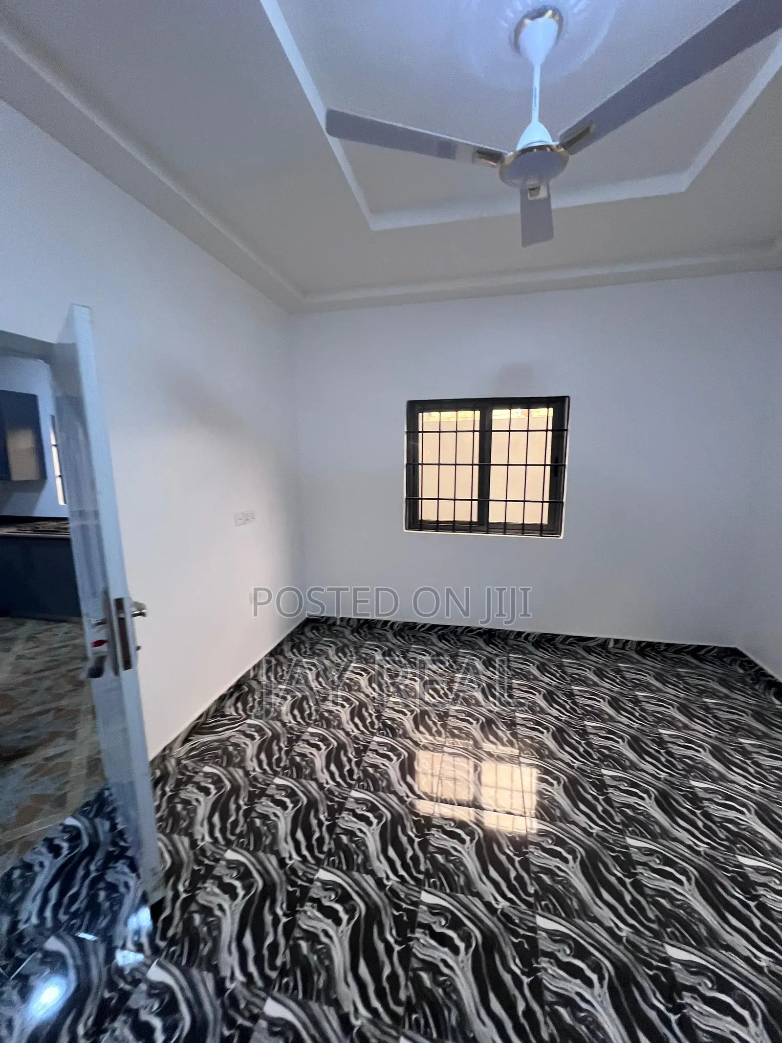 3bdrm Apartment in Jay Real Estate., Opeikuma for rent