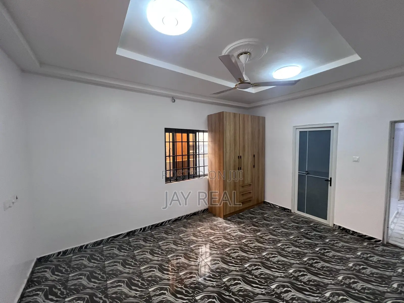 3bdrm Apartment in Jay Real Estate., Opeikuma for rent