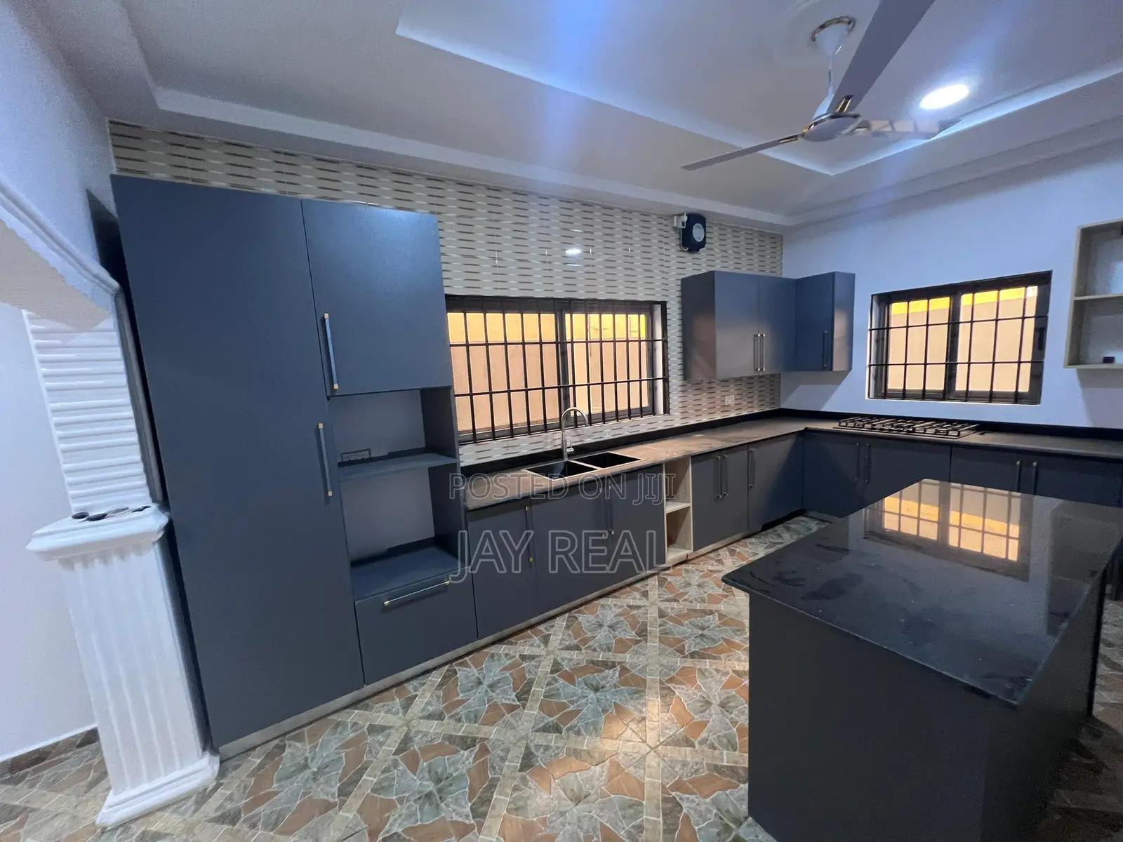 3bdrm Apartment in Jay Real Estate., Opeikuma for rent
