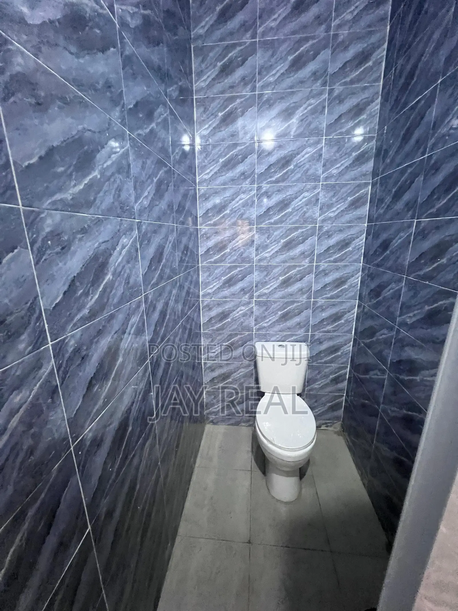 3bdrm Apartment in Jay Real Estate., Opeikuma for rent