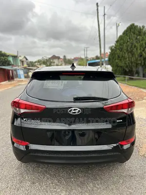 Hyundai Tucson SE 2021 Black