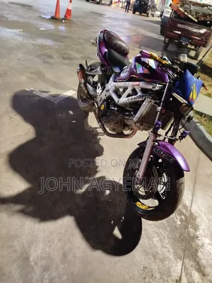 Suzuki SFV650 1988 Purple