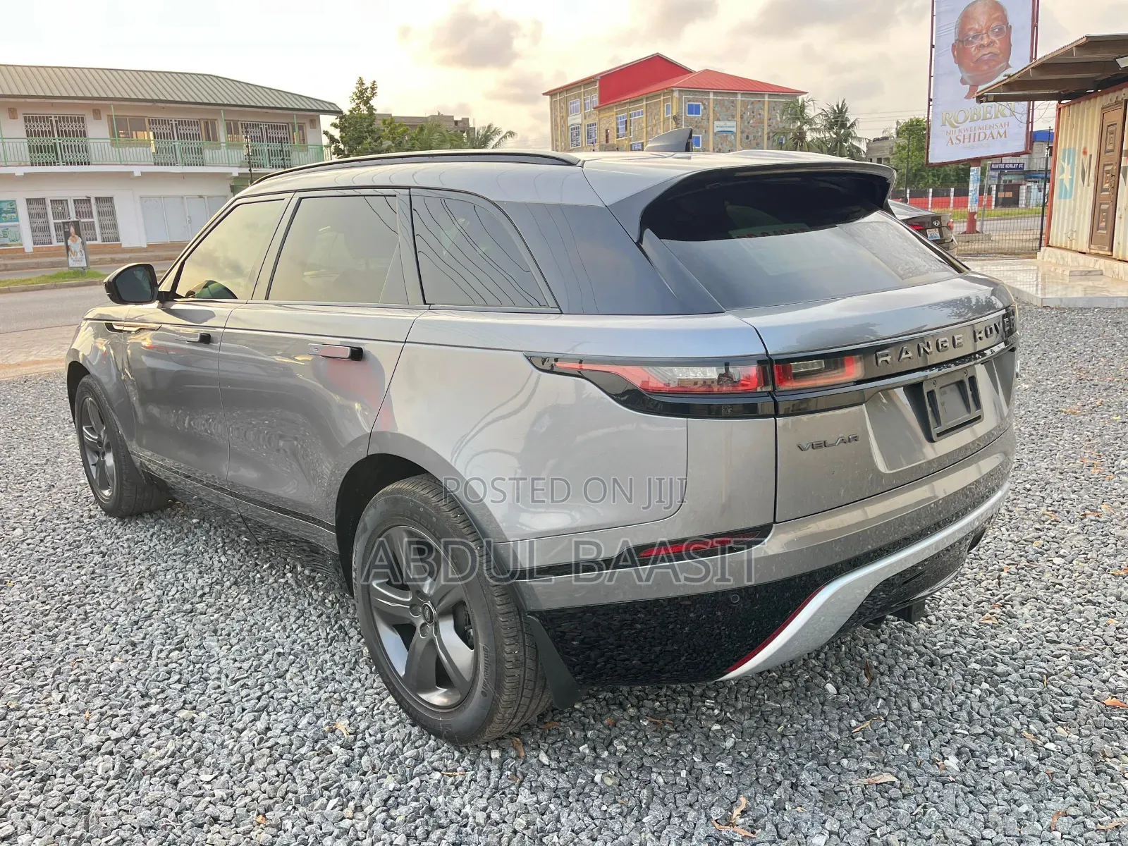 Land Rover Range Rover Velar R-Dynamic HSE 2022 Ivory