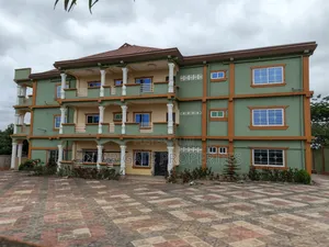 20bdrm House in 39 Bedrooms House, Kumasi Metropolitan for sale