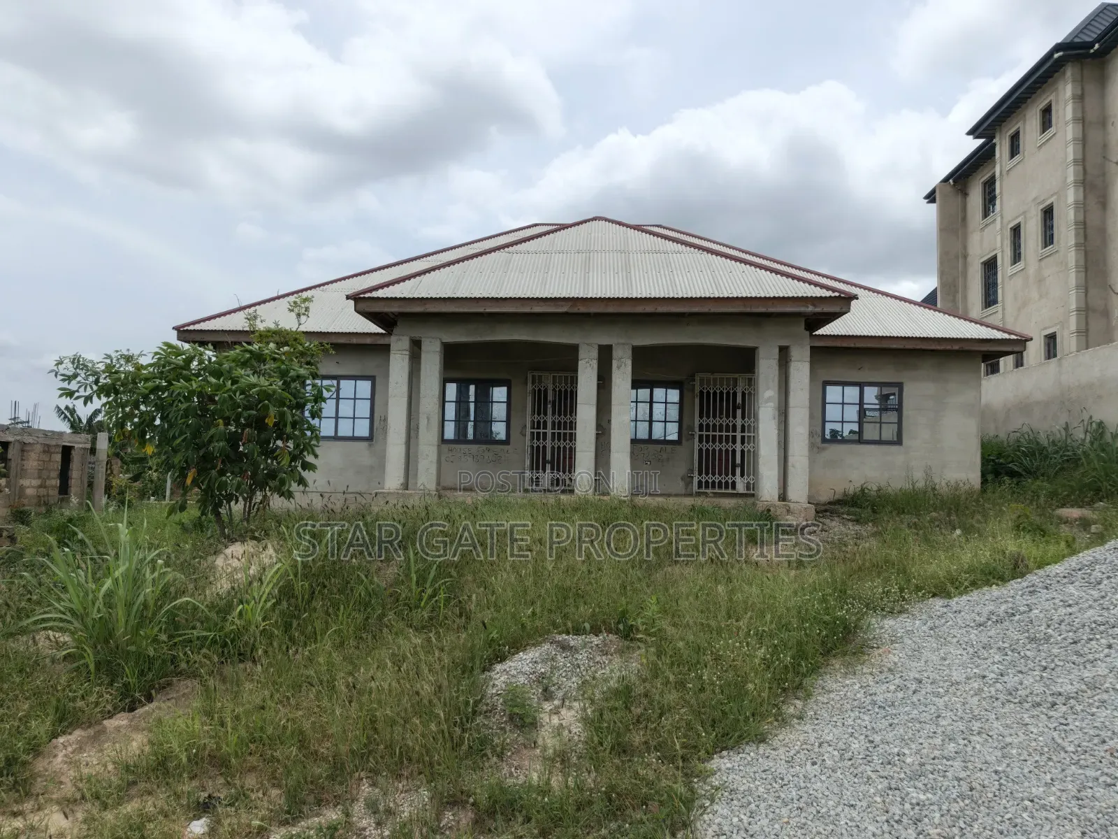 4bdrm House in Aduman, Kumasi Metropolitan for sale
