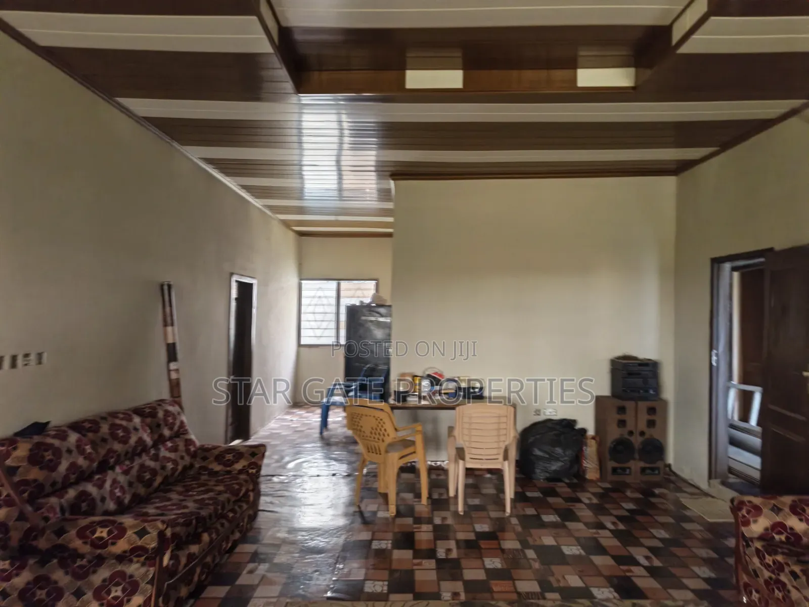 4bdrm House in Aduman, Kumasi Metropolitan for sale