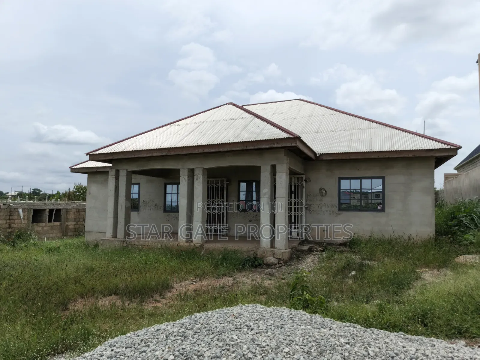 4bdrm House in Aduman, Kumasi Metropolitan for sale