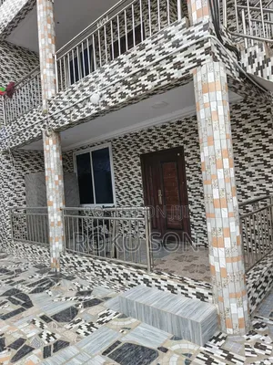 Mini Flat in Dr Roko, Manhean for rent
