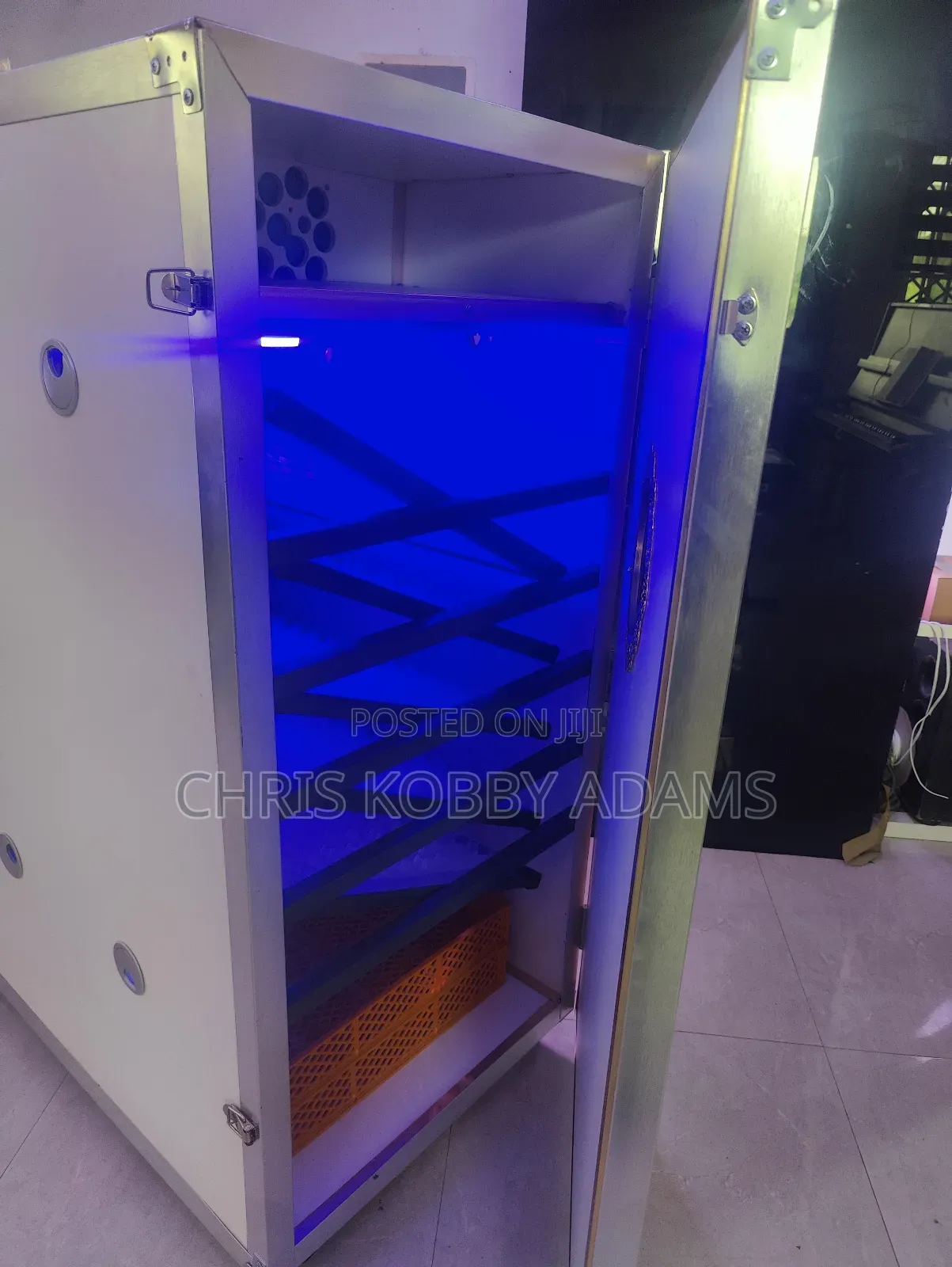 Proffesional Egg Incubator 880 Capacity