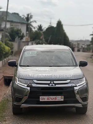 Mitsubishi Outlander SEL AWC 2018 Gray