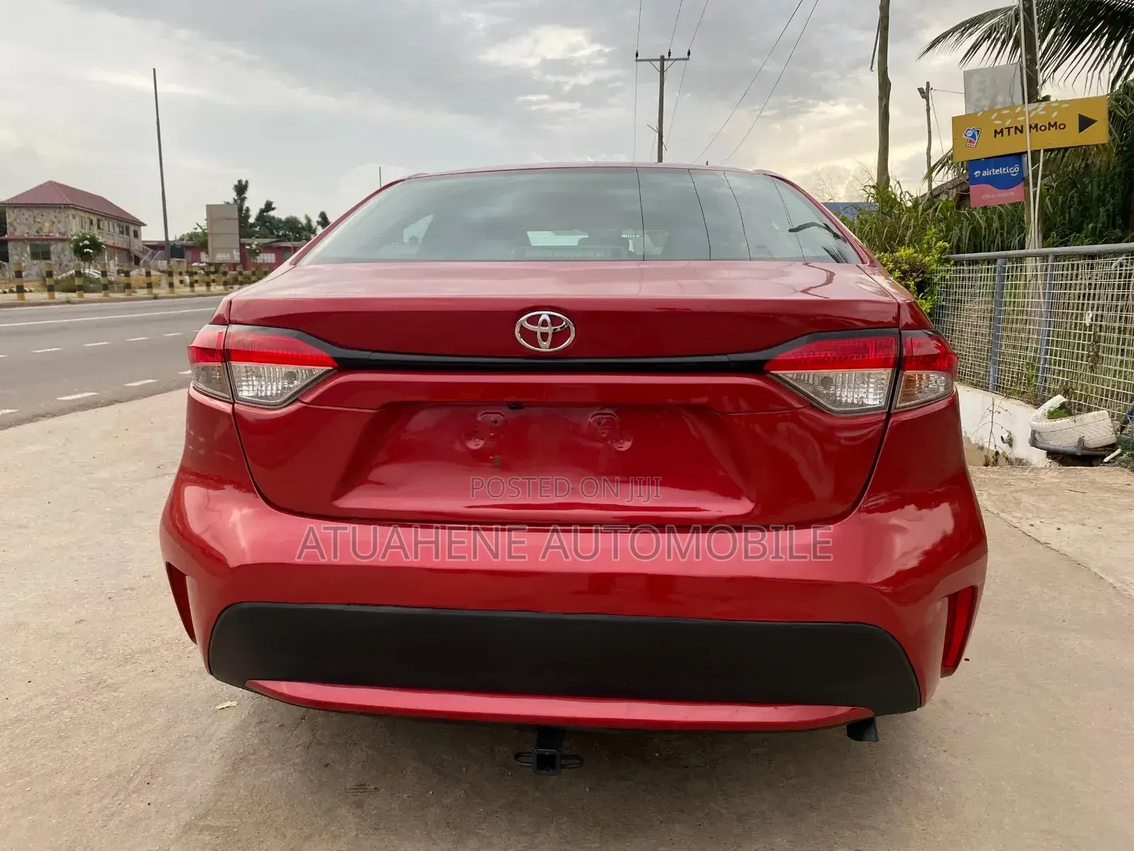 Toyota Corolla LE 2020 Red
