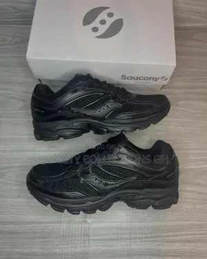 Saucony Black