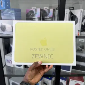 New Laptop Apple MacBook Neo 2026 8GB Apple M5 SSD 256GB