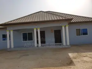 4bdrm House in Stars Estates, Amasaman for rent