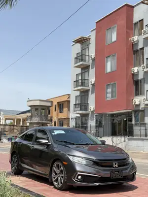 Honda Civic 2019 Silver
