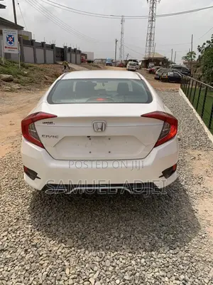 Honda Civic 2017 White