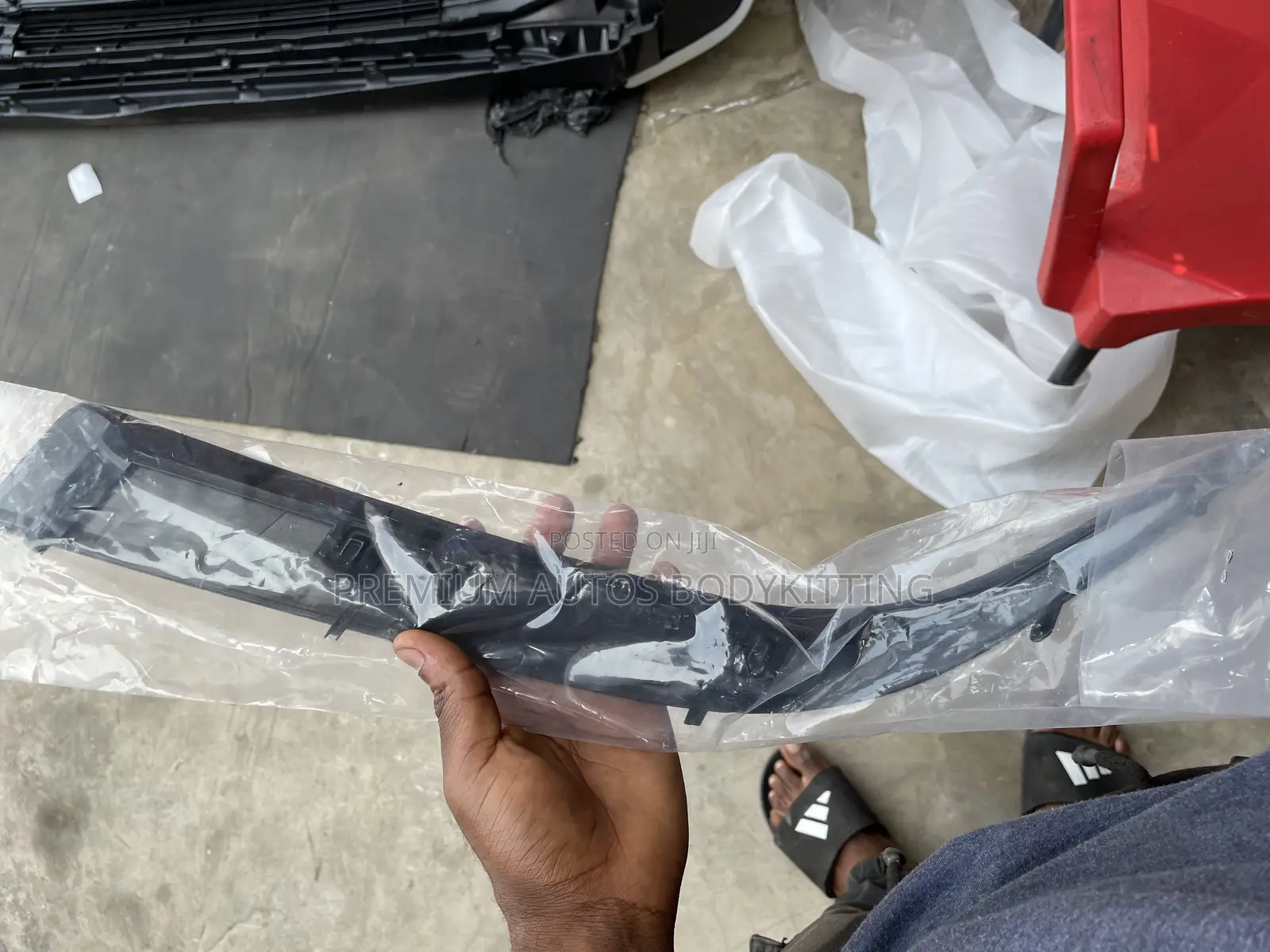 Toyota Highlander 2020 Xse Front Bumper Moulding / Lower Grille Trim