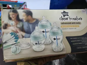 Tommee Tippee Closer to Nature Advanced Anti-Colic With Accessories