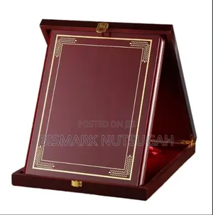 Customizable Wooden Award Plaque