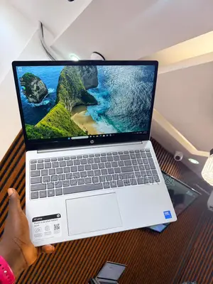 Laptop HP Pavilion 15 8GB Intel Core i5 SSD 512GB
