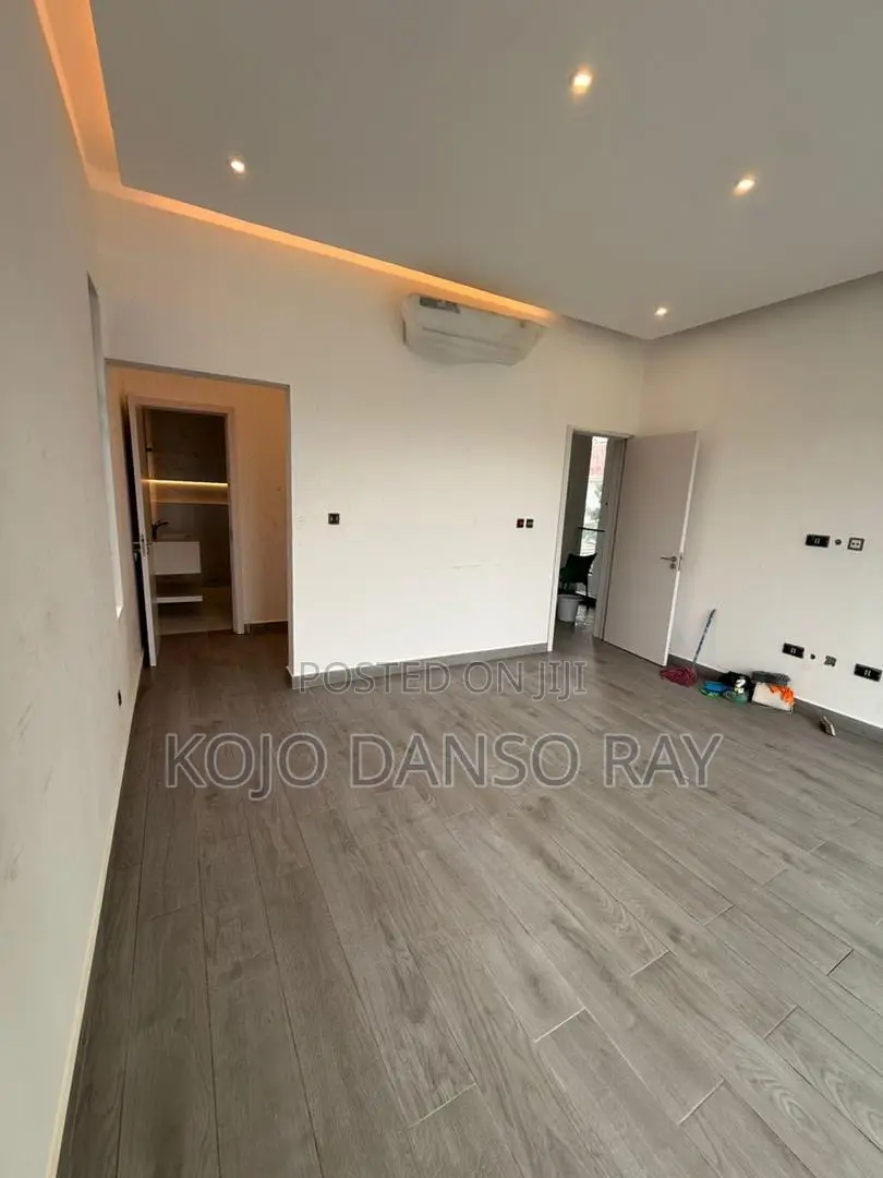 4bdrm House in Pandak Agency, Dworwulu for sale