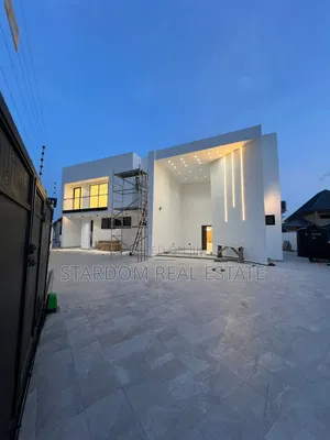 4bdrm Duplex in Adjiringanor, Ability for sale