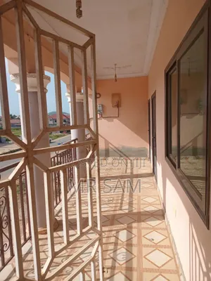 3bdrm Apartment in Sam Properties, Ga South Municipal for rent