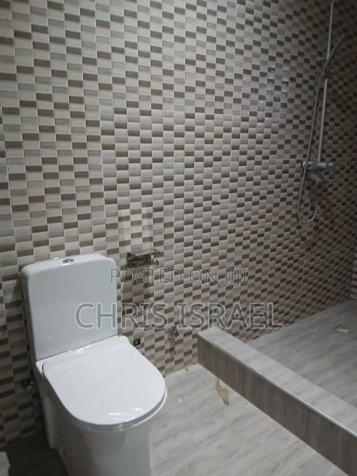 2bdrm Apartment in Oyibi, Valley View Area for rent