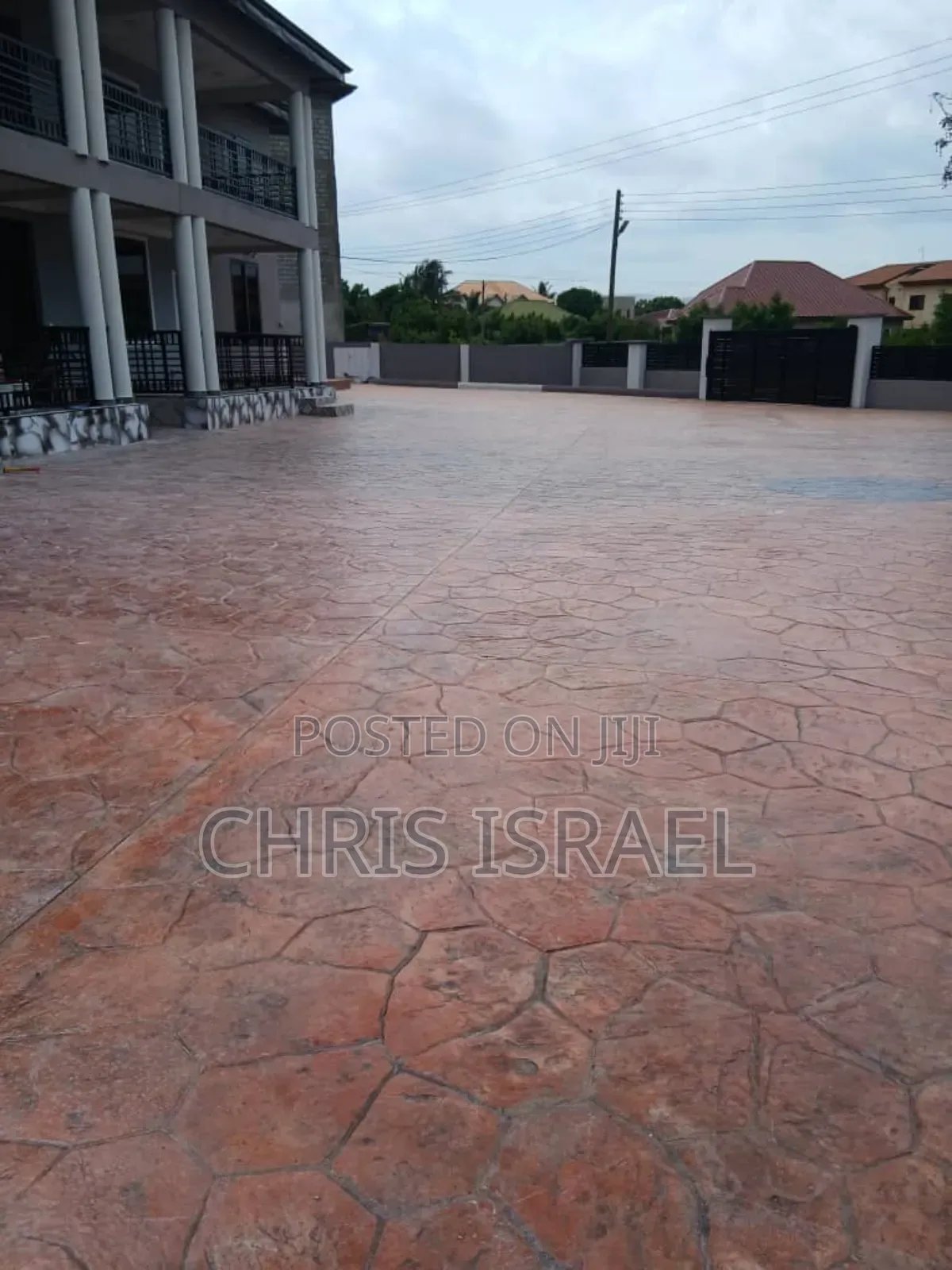 2bdrm Apartment in Oyibi, Valley View Area for rent