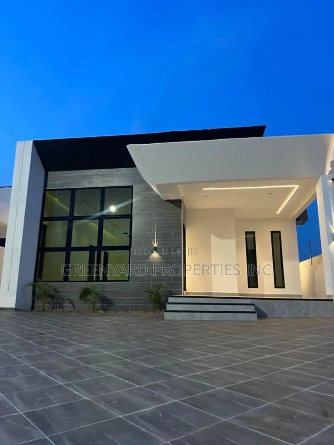 3bdrm House in Hills, East Legon for sale