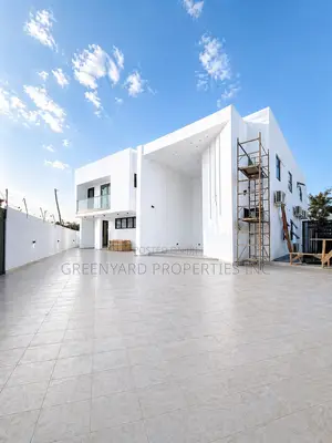 4bdrm House in Adjiringanor, East Legon for sale