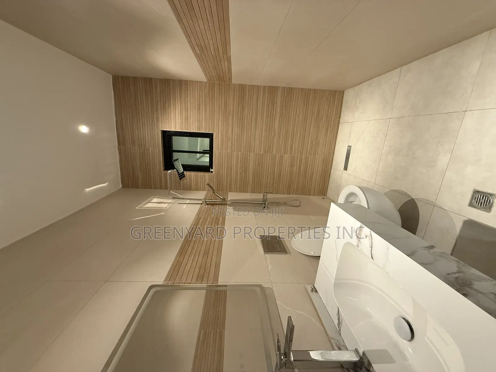 4bdrm House in Adjiringanor, East Legon for sale
