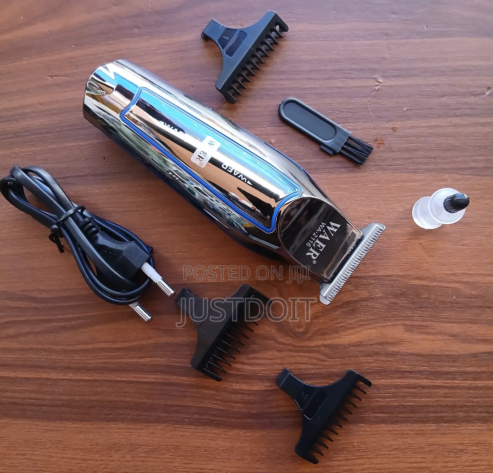 Waer 2116 Rechargeable Balding Trimmer.