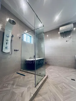 4bdrm House in Millions Properties, Accra Metropolitan for sale